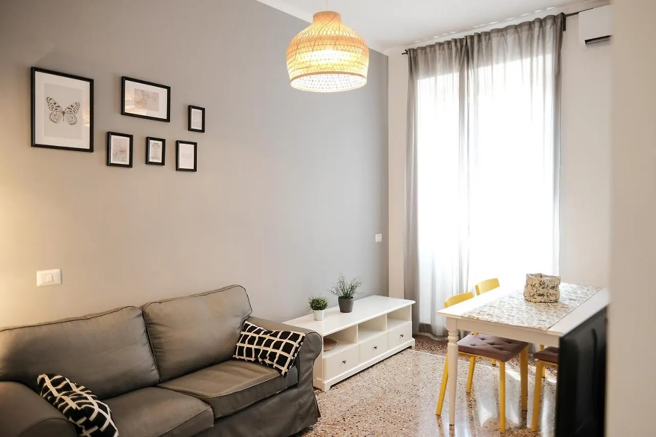 Family Apartment Near Vatican Museum Rome 0*,  Italy