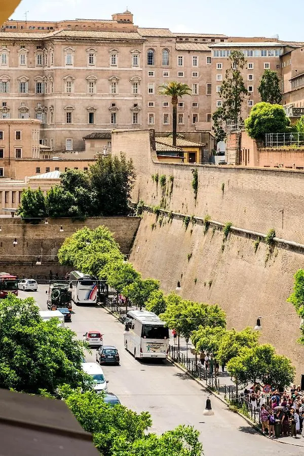 Family Apartment Near Vatican Museum Rome Italy