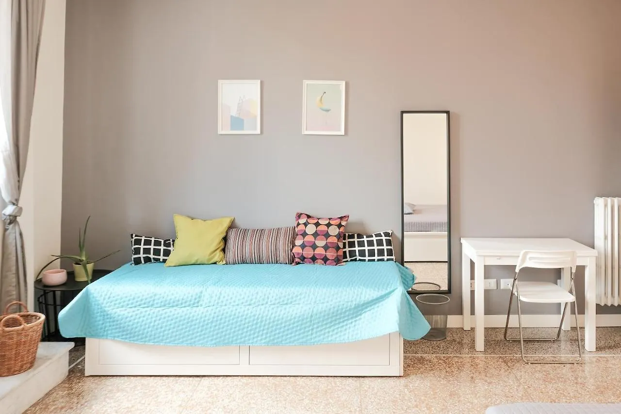 Family Apartment Near Vatican Museum Rome